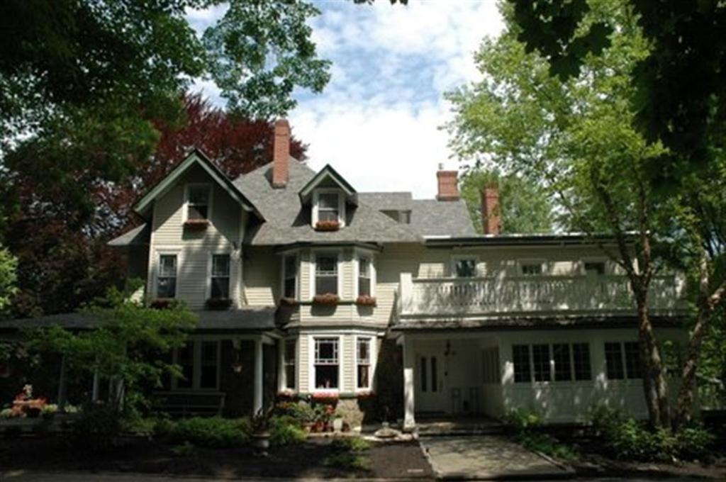 Wayne Bed & Breakfast Inn (Adults Only) Екстер'єр фото