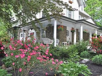 Wayne Bed & Breakfast Inn (Adults Only) Екстер'єр фото