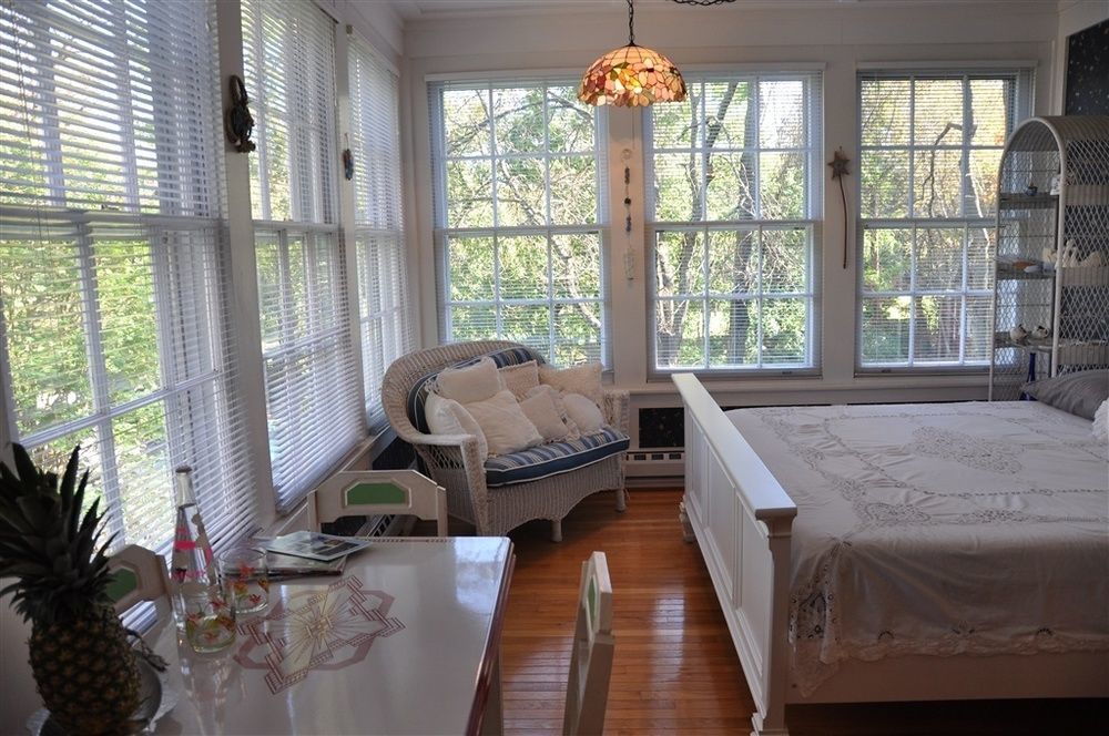 Wayne Bed & Breakfast Inn (Adults Only) Екстер'єр фото
